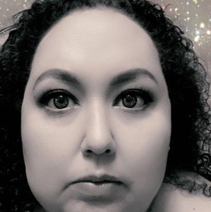 Meet your Posher, Nita